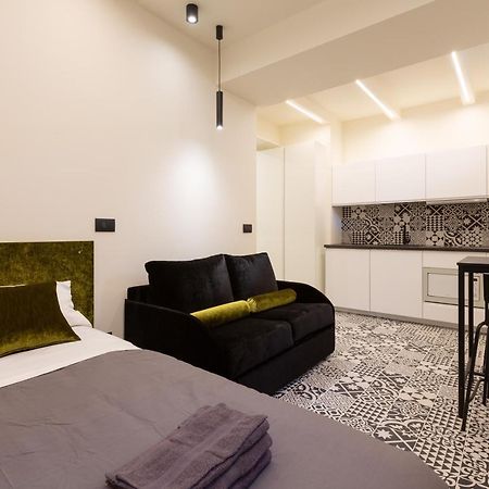 Pay60 -Crescenzago- Luxury Yellow House Milán Exterior foto